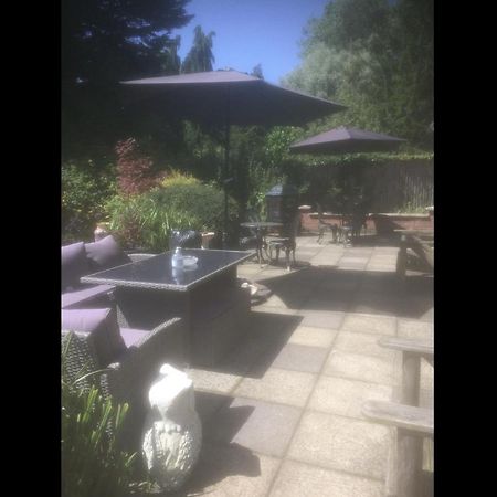 Coltishall The Bridge Guest House מראה חיצוני תמונה