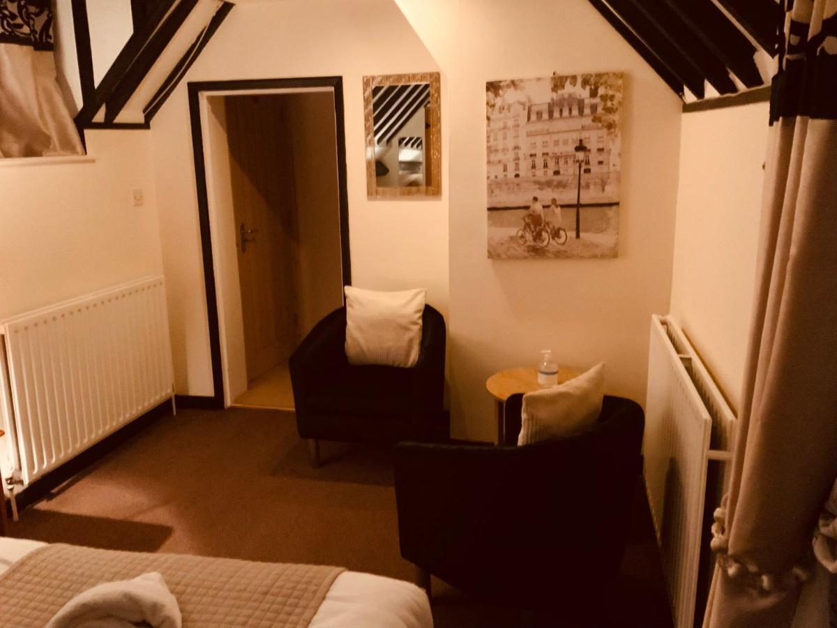 Coltishall The Bridge Guest House מראה חיצוני תמונה